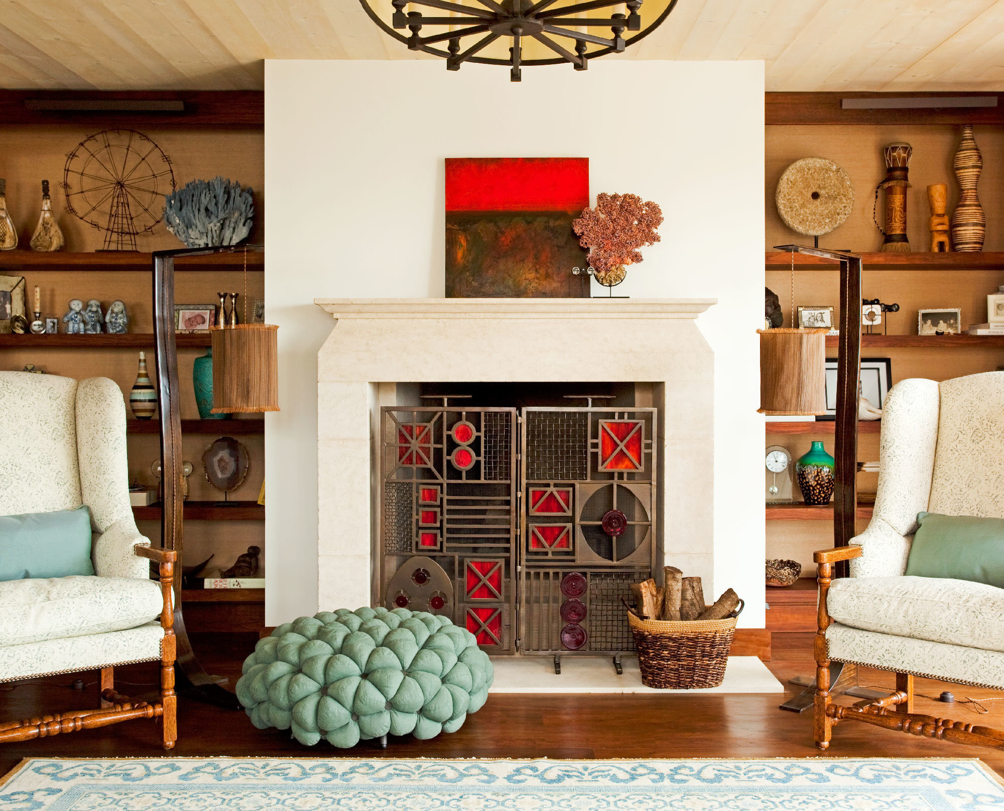 02-living-room-fireplace.jpeg