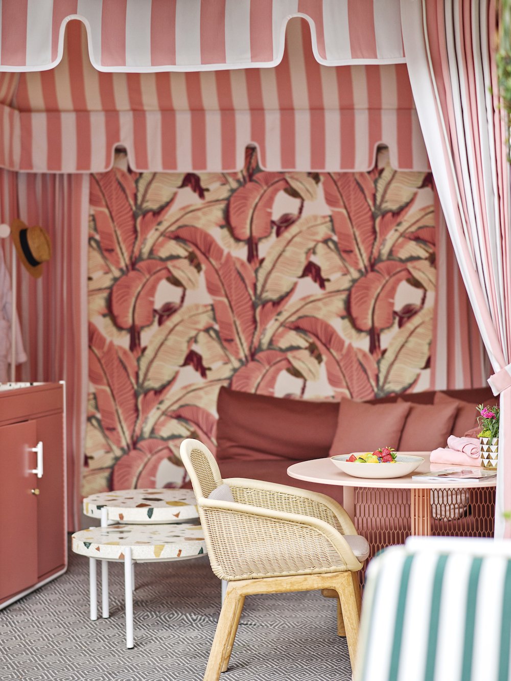 5 IDEAS: Ultimate Guide to Benjamin Moore Pink Paint- 2023