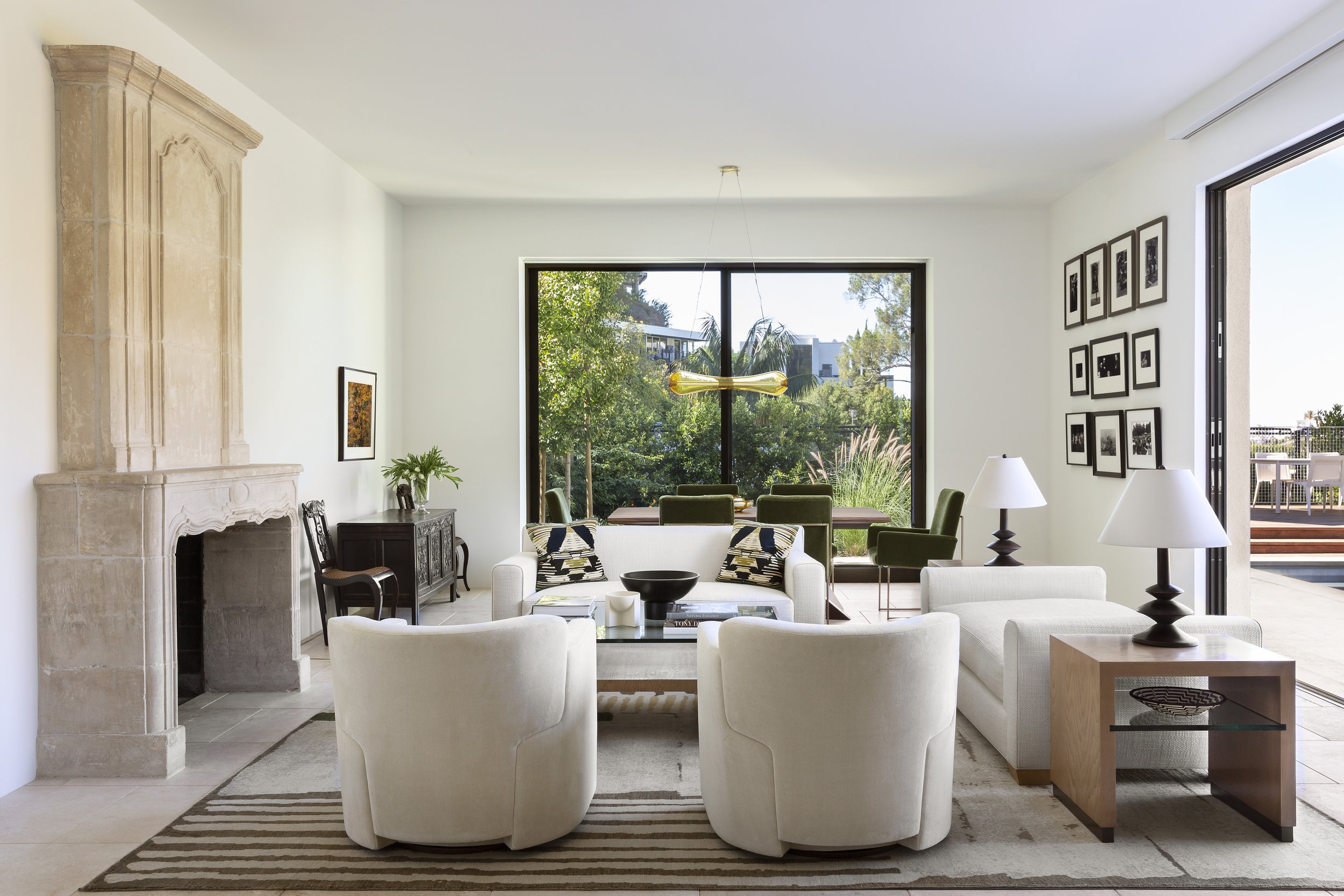 Timeless Fusion: How to Blend Vintage and Modern Design According to Experts