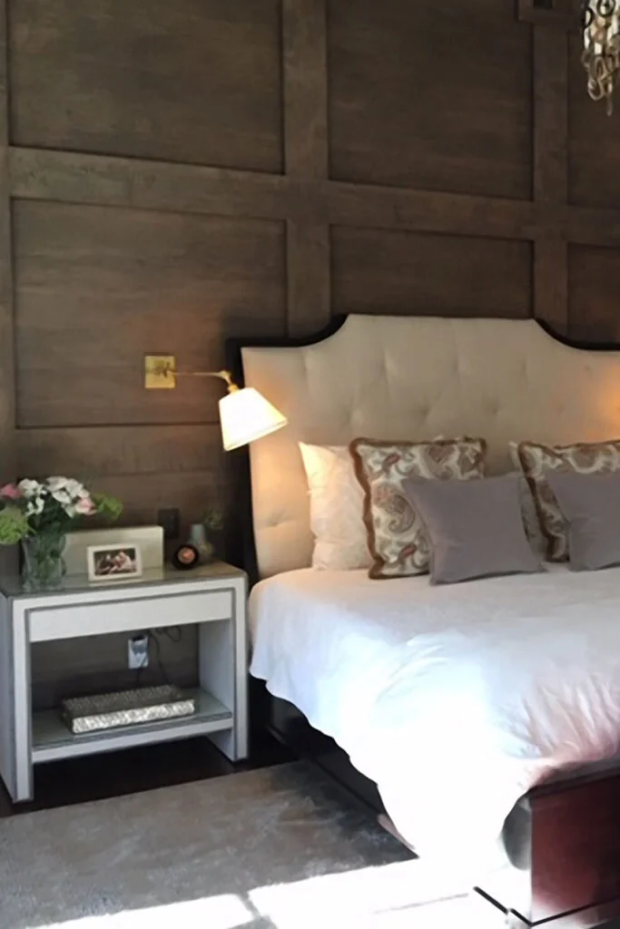 A master bedroom with a pop of color to make the room feel more deeper and nuanced.