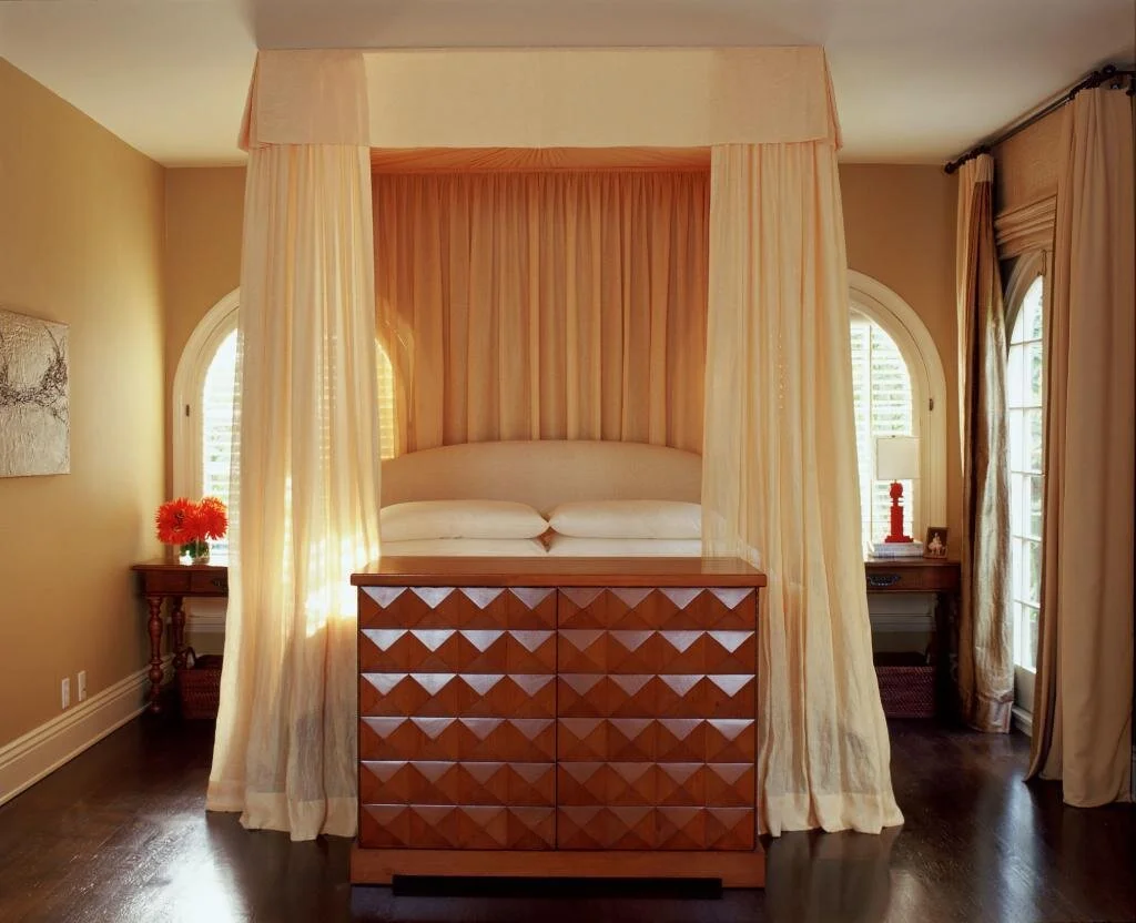 Hollywood Bedroom